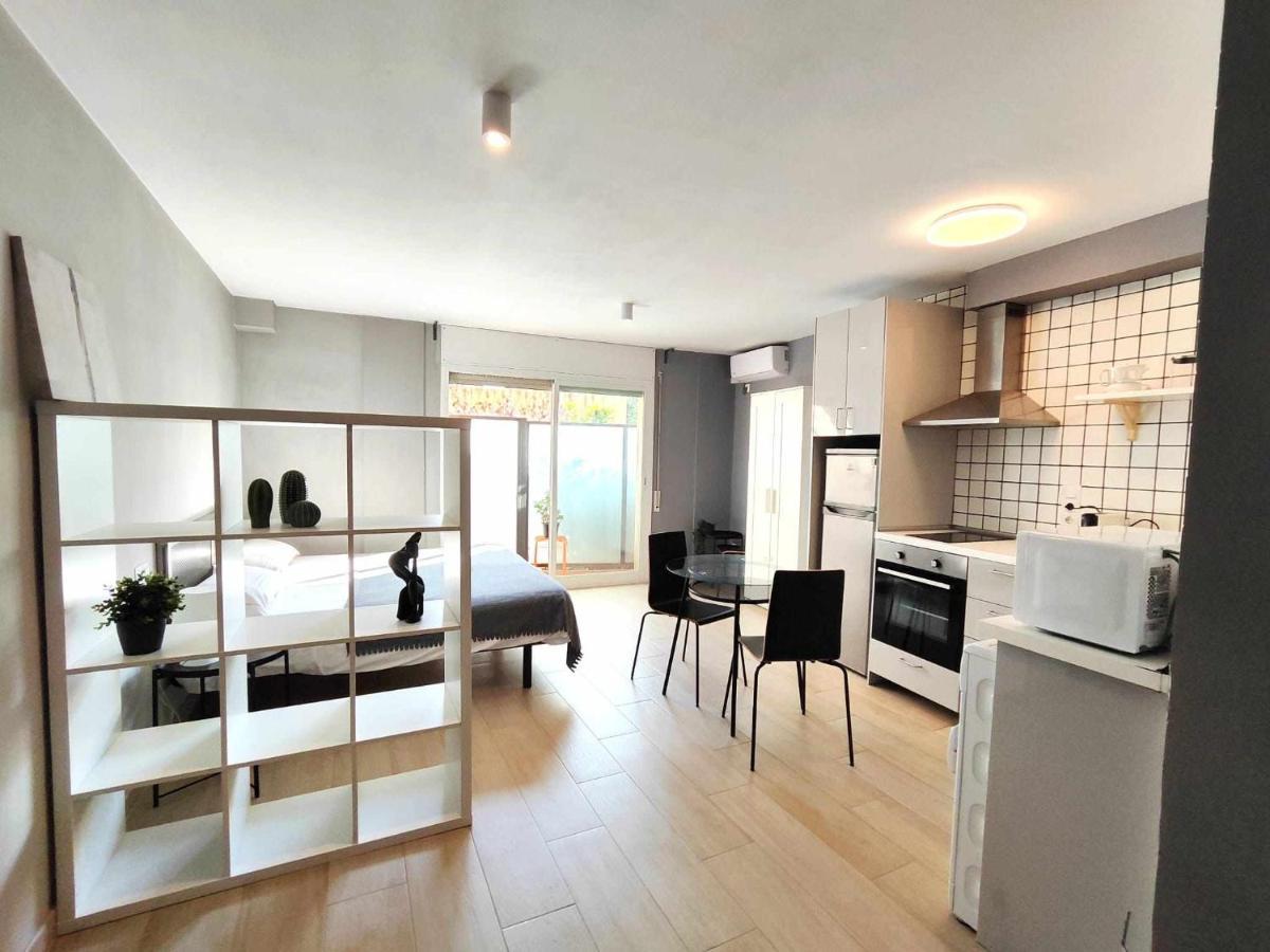 Mazi Apartments Suite Mataro Ngoại thất bức ảnh