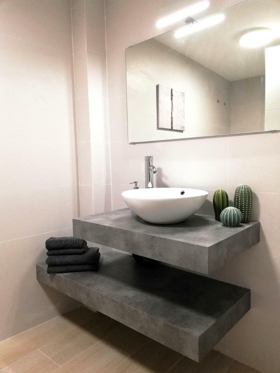 Mazi Apartments Suite Mataro Ngoại thất bức ảnh